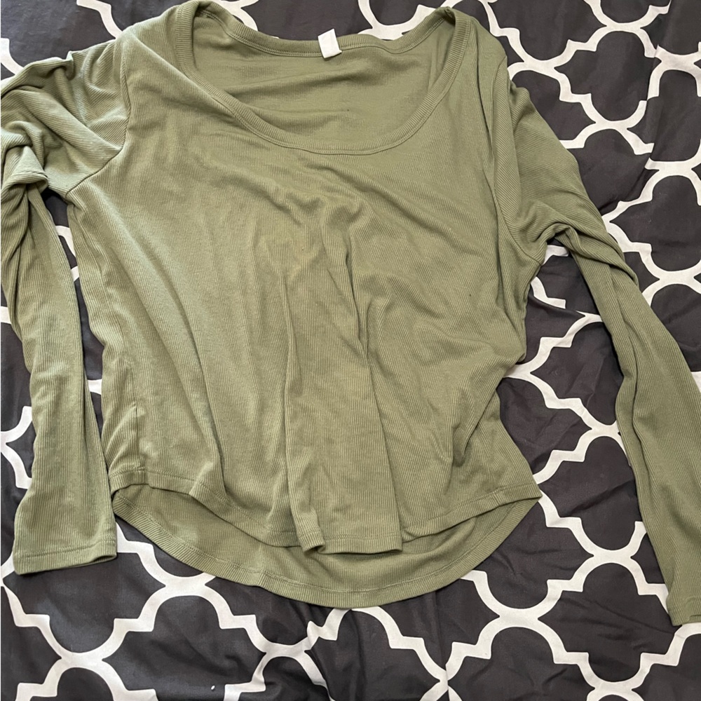 Old Navy activity top